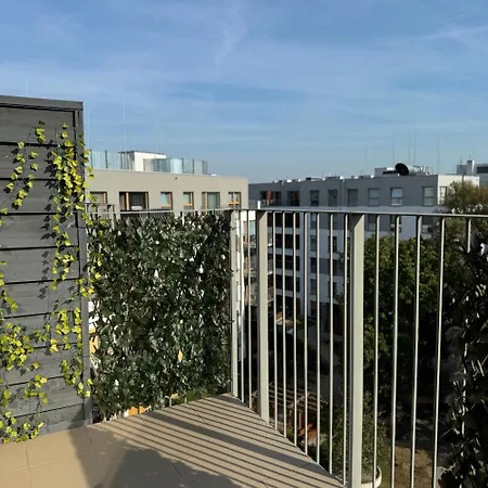 Smolna Sun Parking Free * Szelag