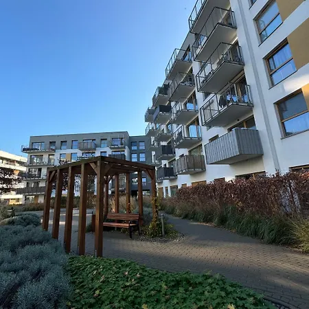 Smolna Sun Parking Free