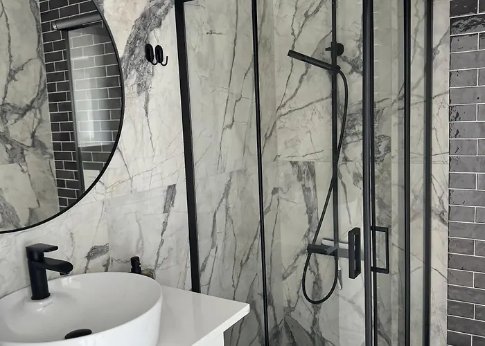 Smolna Sun Parking Free *