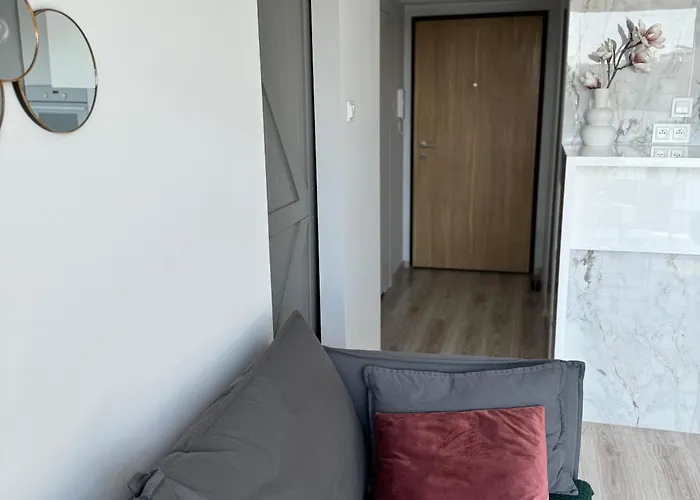 Smolna Sun Parking Free